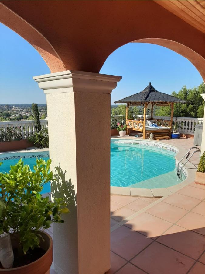 Les Collines D'Ugernum Bed & Breakfast Beaucaire  Eksteriør bilde